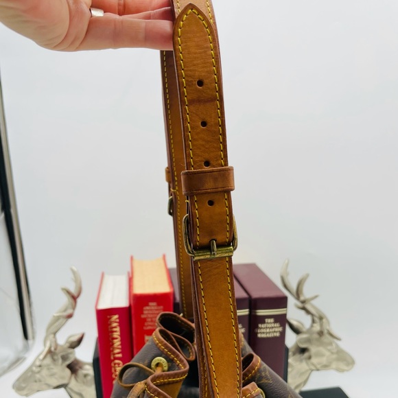 SOLD Noe GM Louis Vuitton Bucket Drawstring - Picture 6 of 15